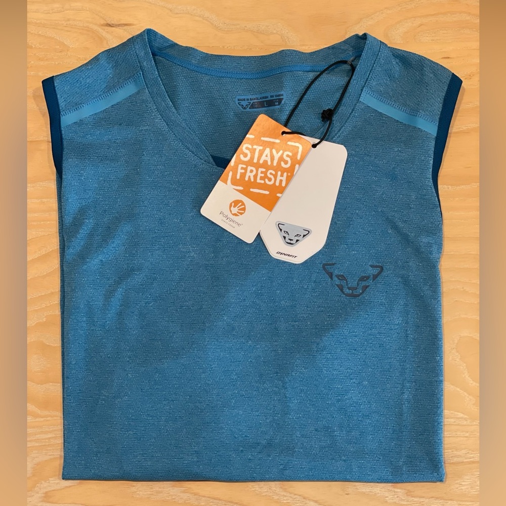 NWOT Dynafit Men’s size M VERT 2 M TANK